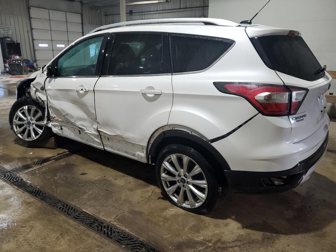 2017 FORD ESCAPE TIT - Image 2