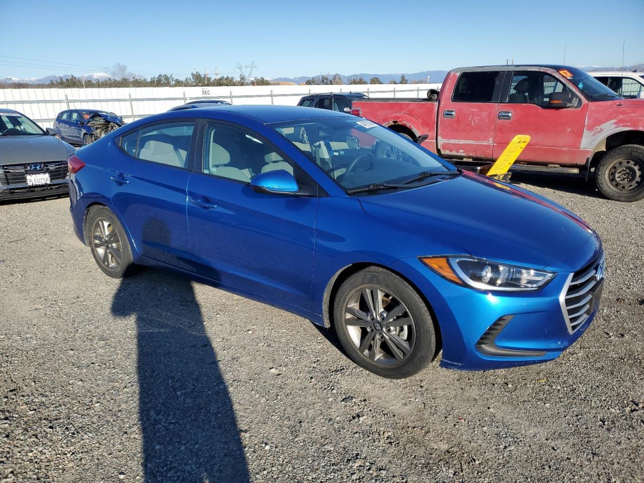 2018 HYUNDAI ELANTRA SE - Фото 4