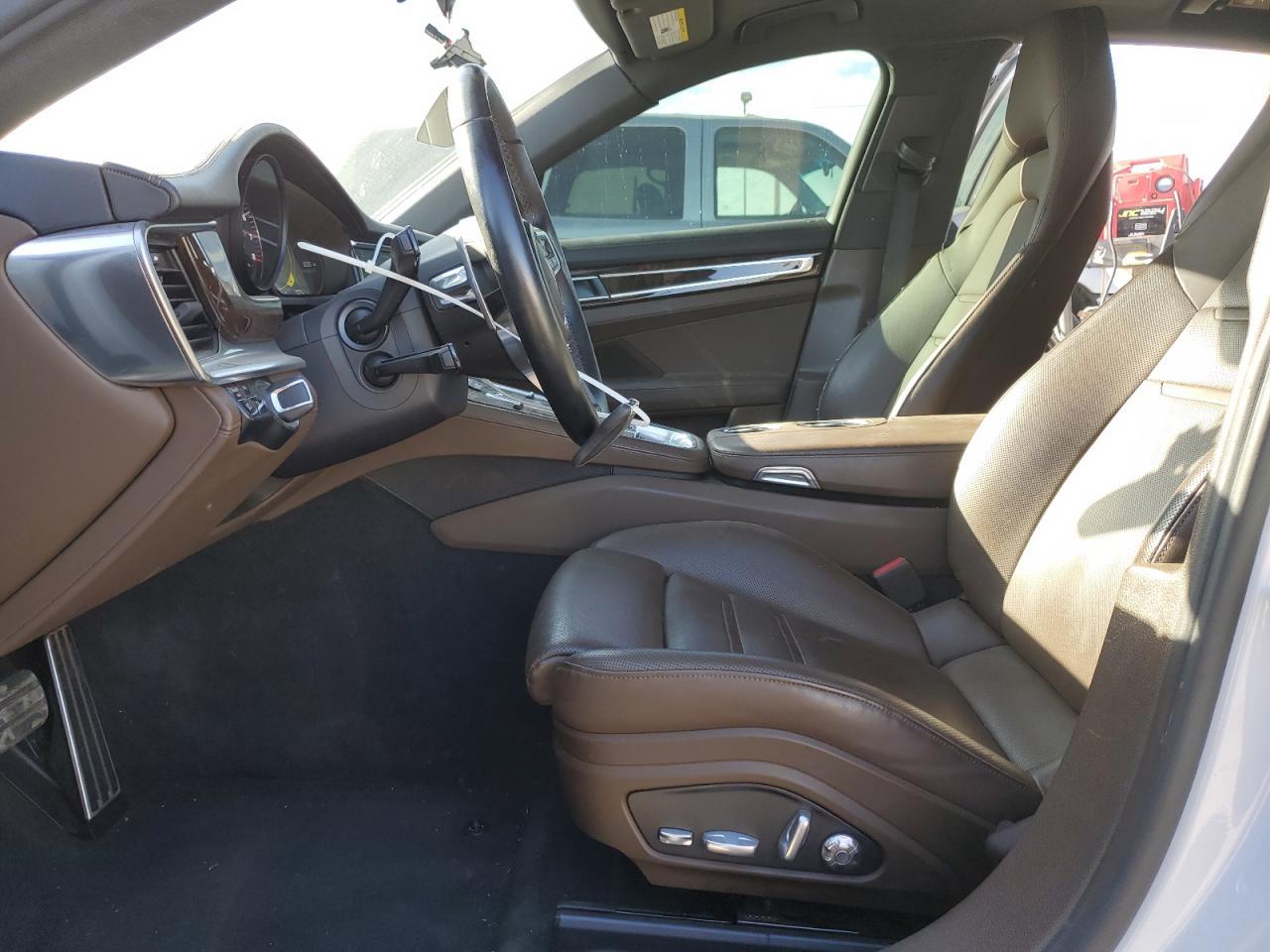 2018 PORSCHE PANAMERA 4 - Image 7