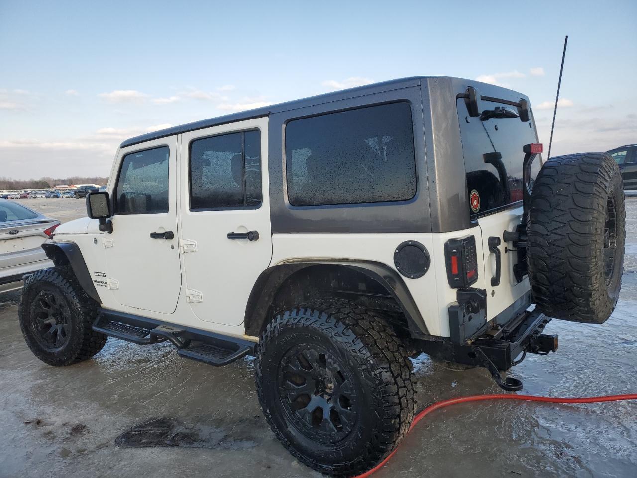 2012 JEEP WRANGLER U - Image 2