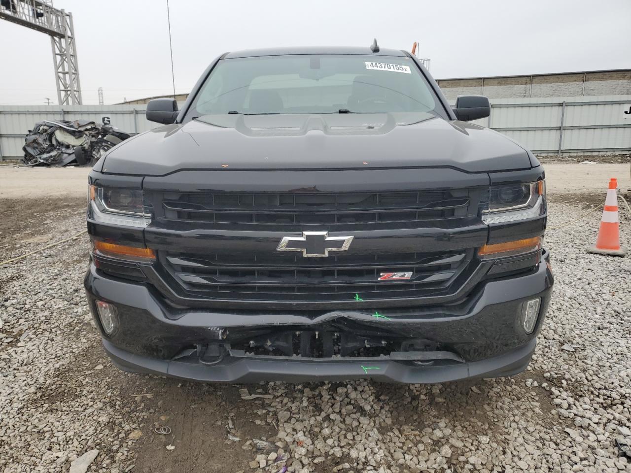 2018 CHEVROLET SILVERADO - Image 5