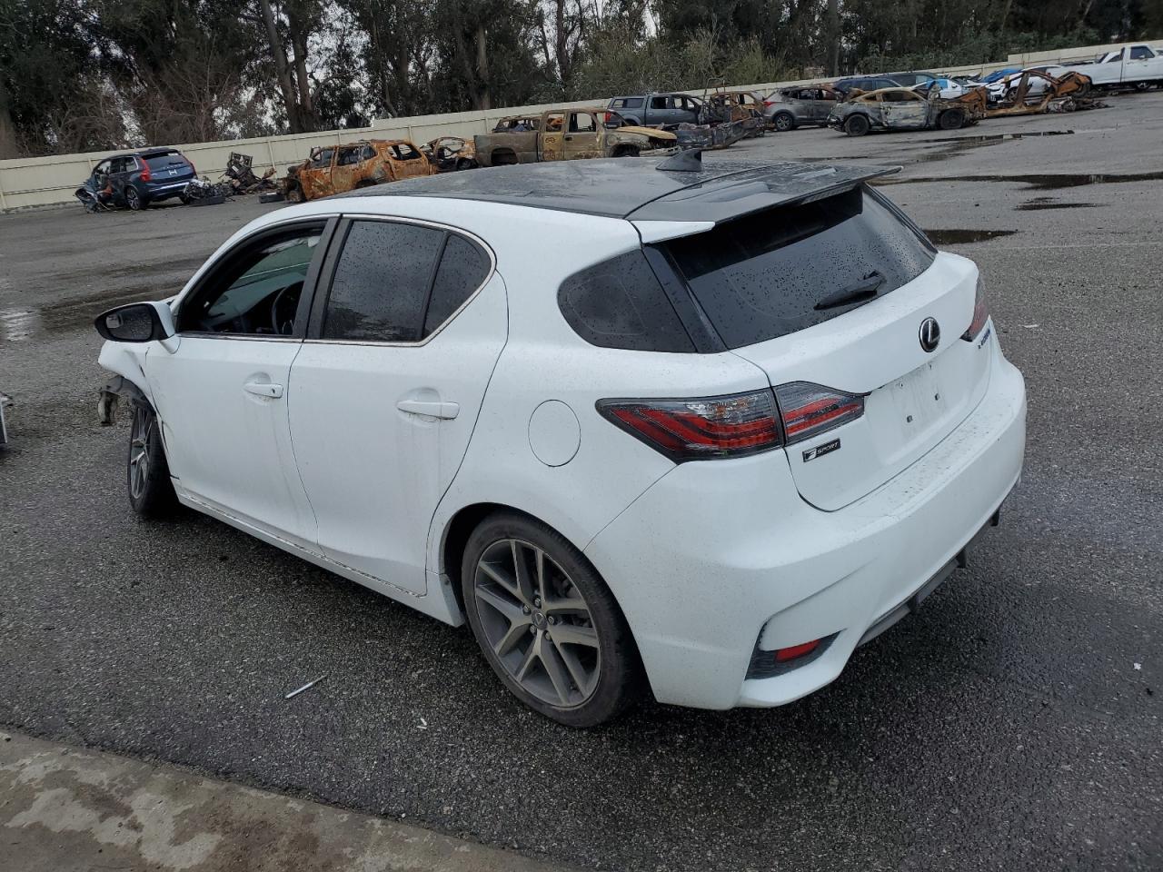 2016 LEXUS CT 200 - Image 2