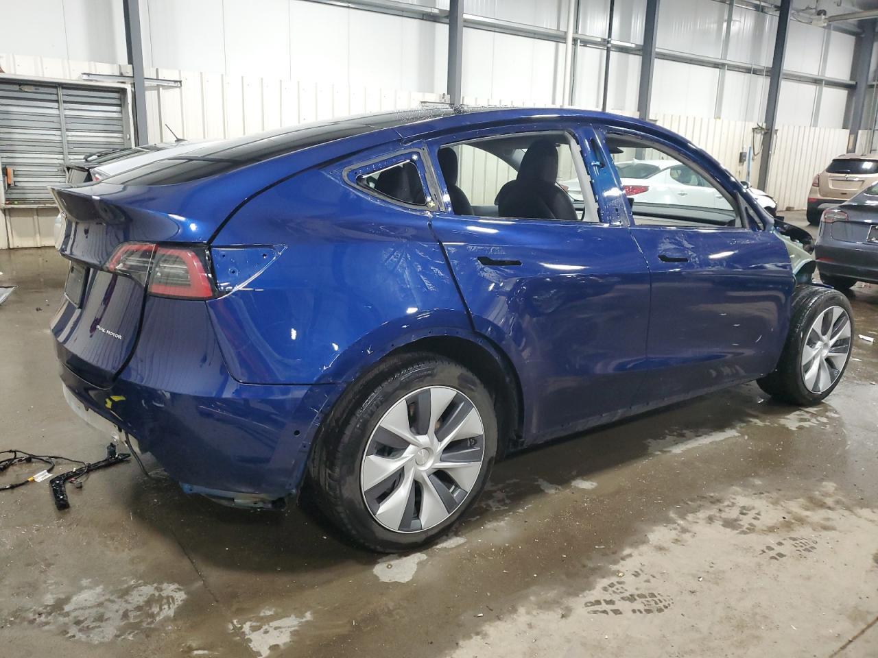 2022 TESLA MODEL Y - Image 3