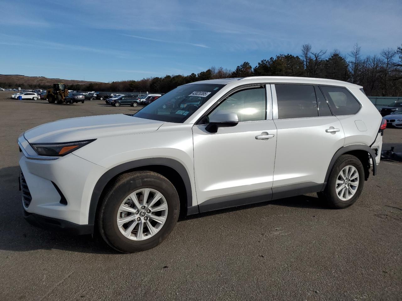 2024 TOYOTA GRAND HIGH