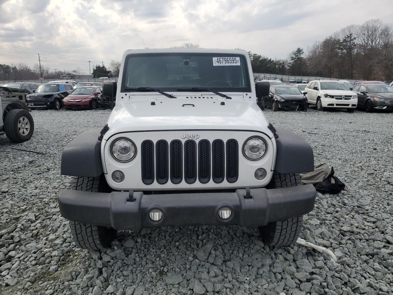 2017 JEEP WRANGLER U - Фото 5