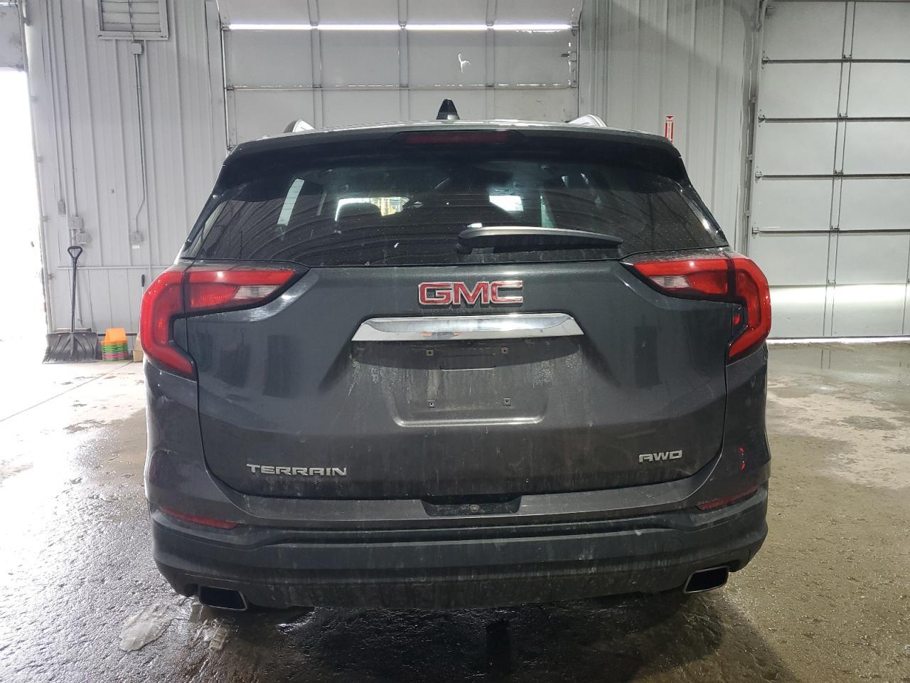 2018 GMC TERRAIN SL - Image 6