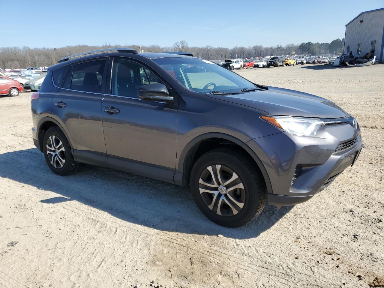 2016 TOYOTA RAV4 LE - Фото 4