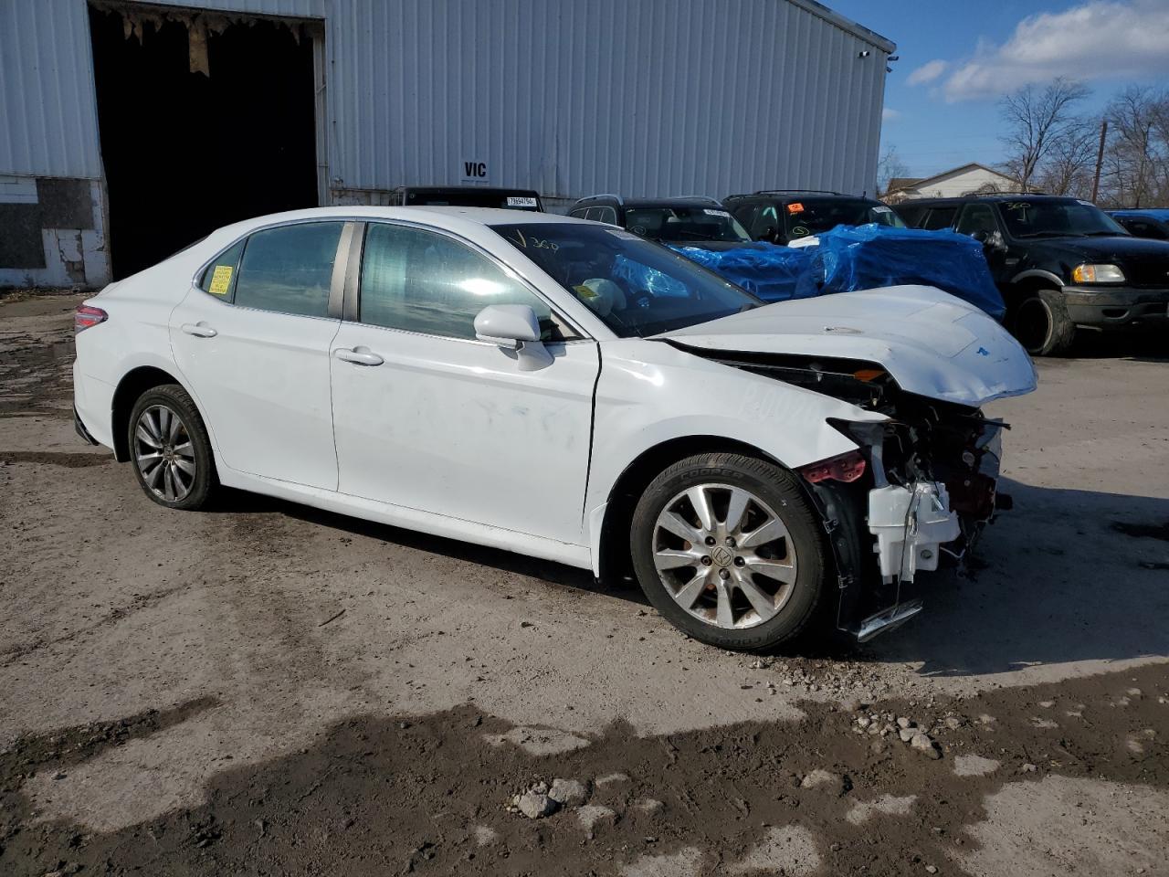 2019 TOYOTA CAMRY L - Image 4