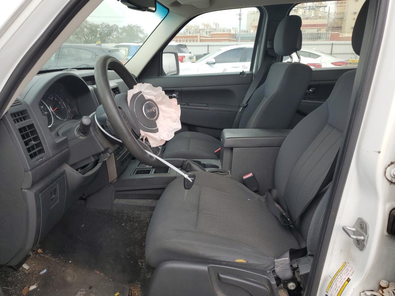 2012 JEEP LIBERTY SP - Image 7
