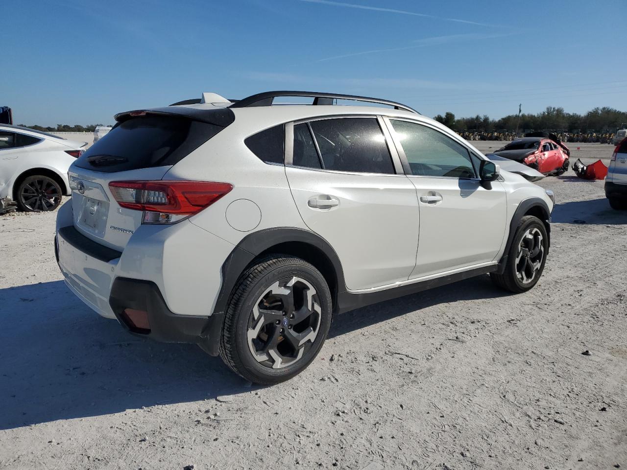 2021 SUBARU CROSSTREK - Фото 3