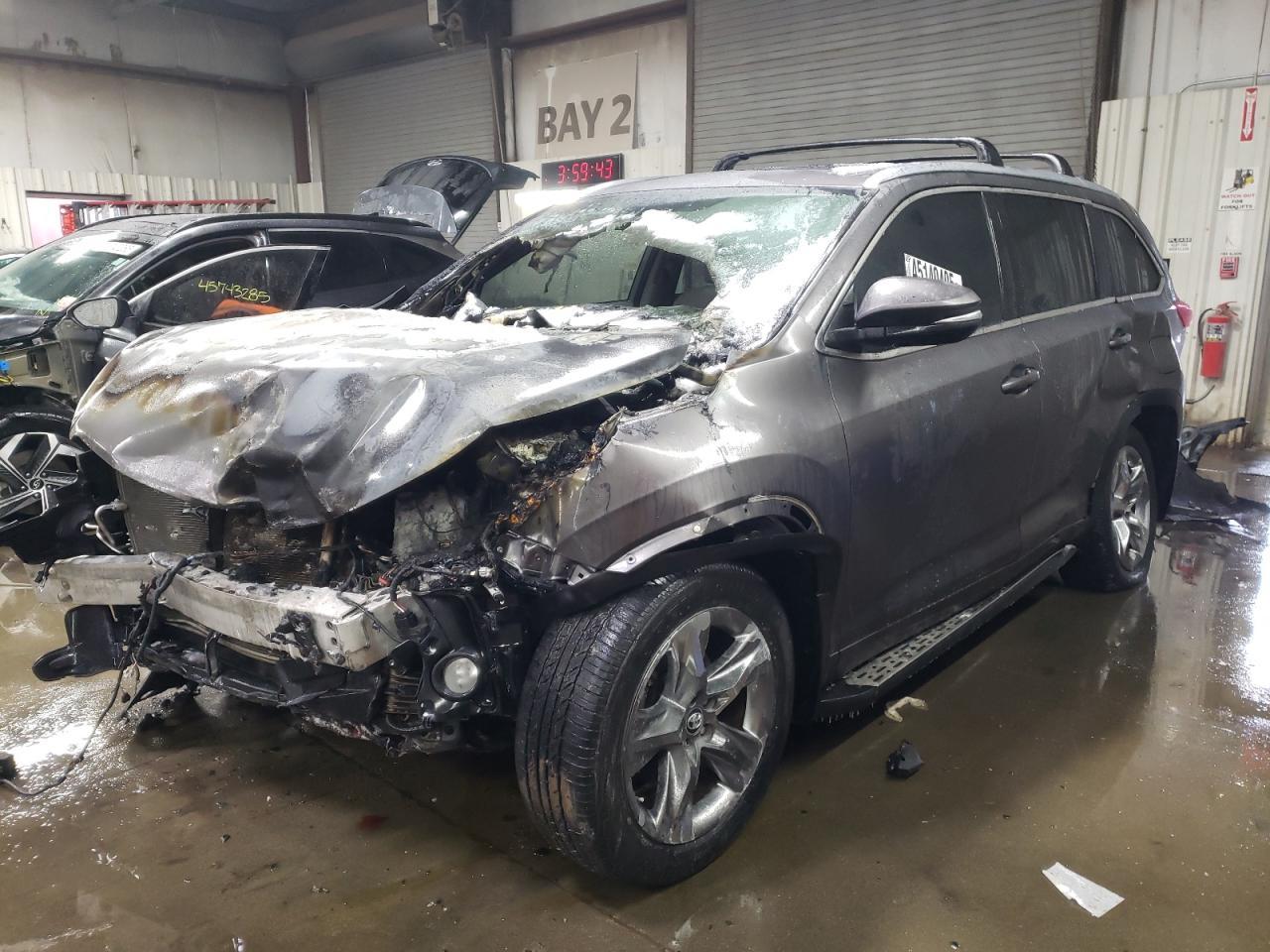 2018 TOYOTA HIGHLANDER