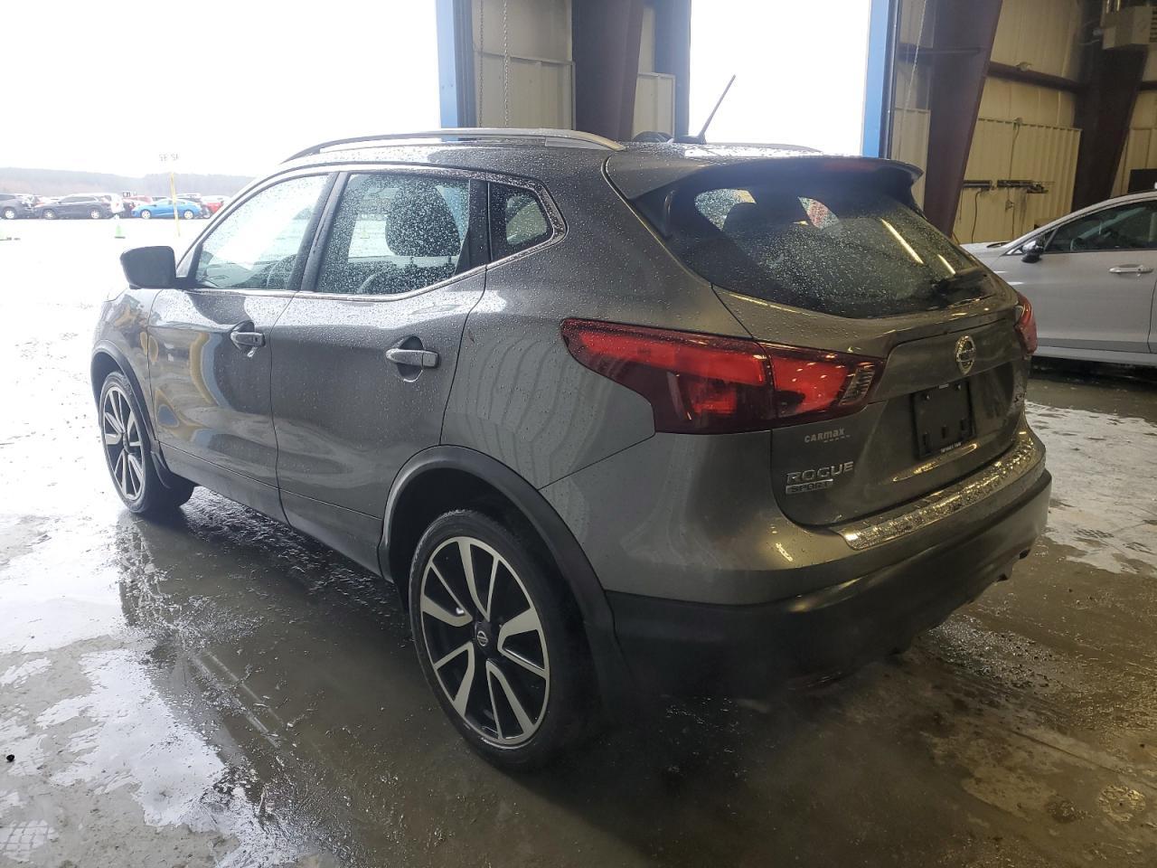 2017 NISSAN ROGUE SPOR - Image 2