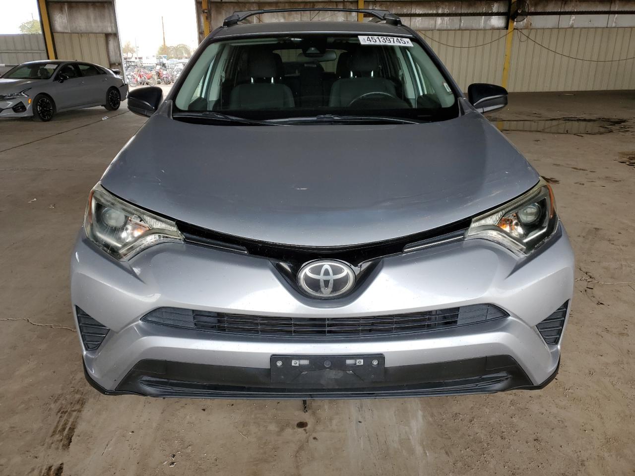 2017 TOYOTA RAV4 LE - Image 5