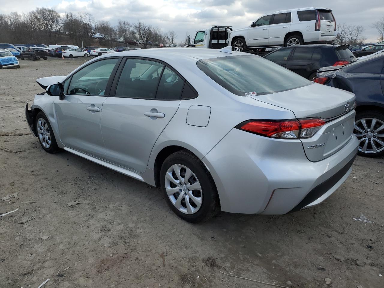 2021 TOYOTA COROLLA LE - Фото 2