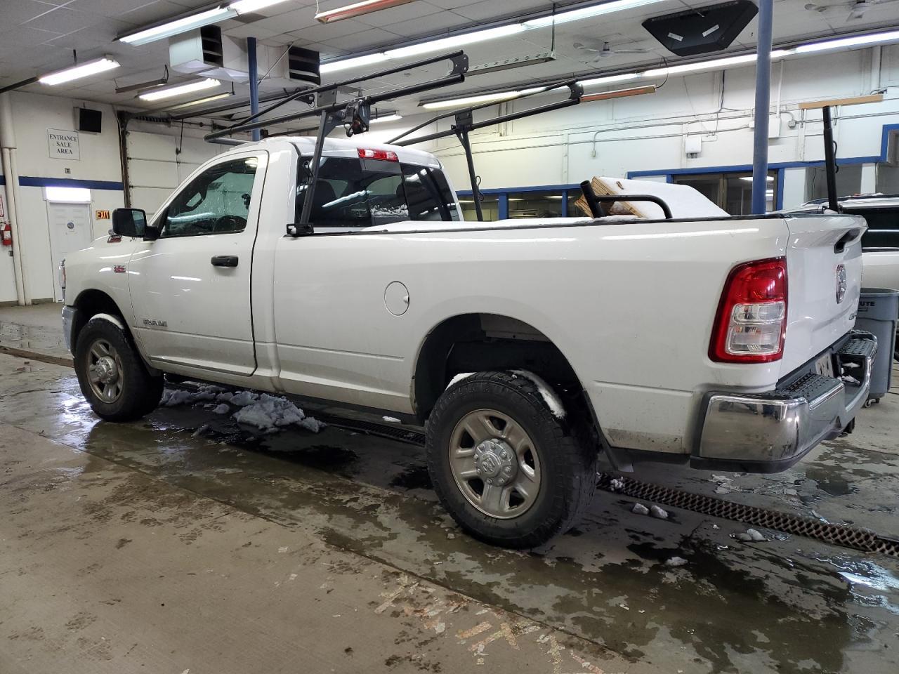 2022 RAM 2500 TRADE - Image 2