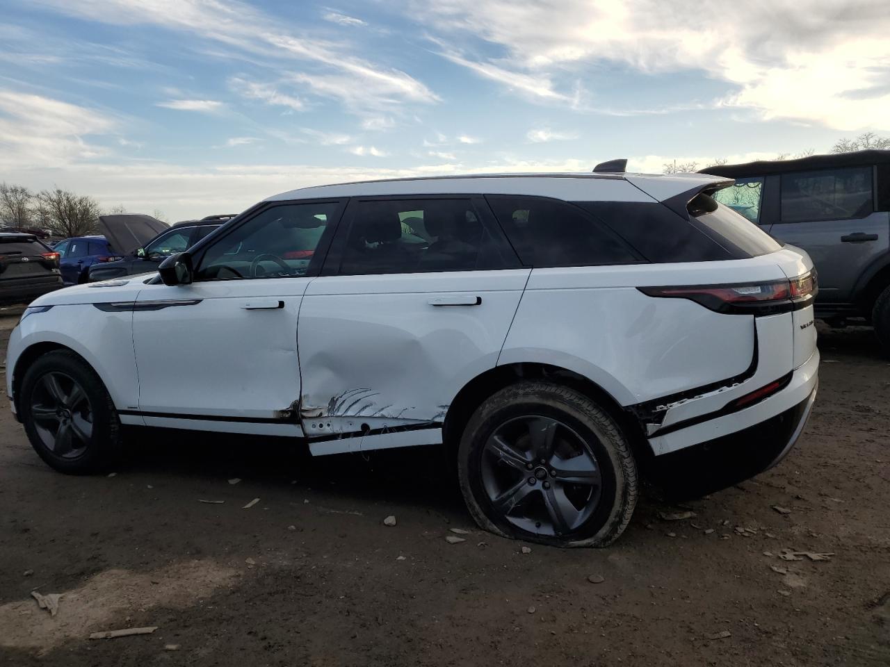 2021 LAND ROVER RANGE ROVE - Image 2
