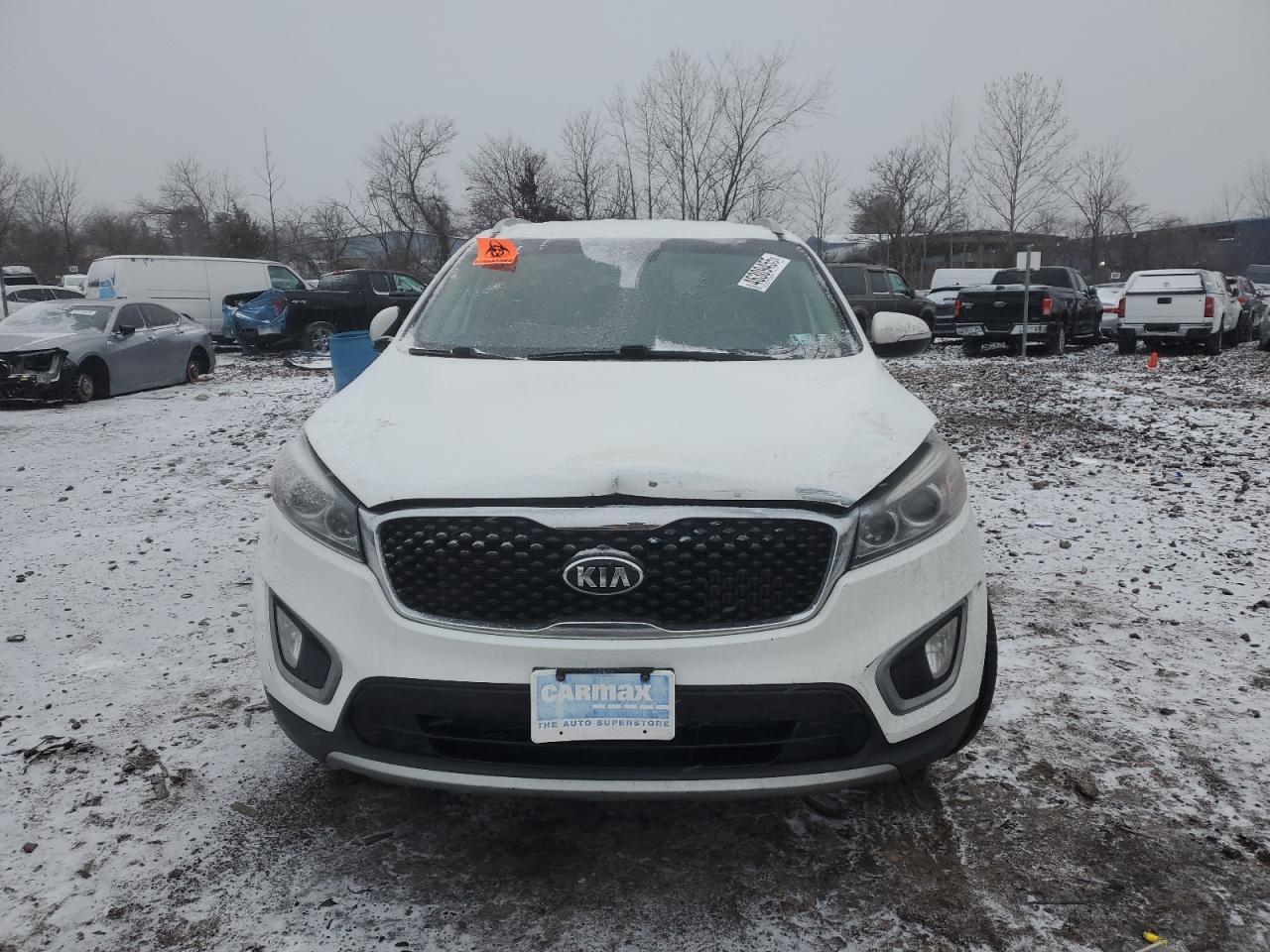 2016 KIA SORENTO EX - Image 5