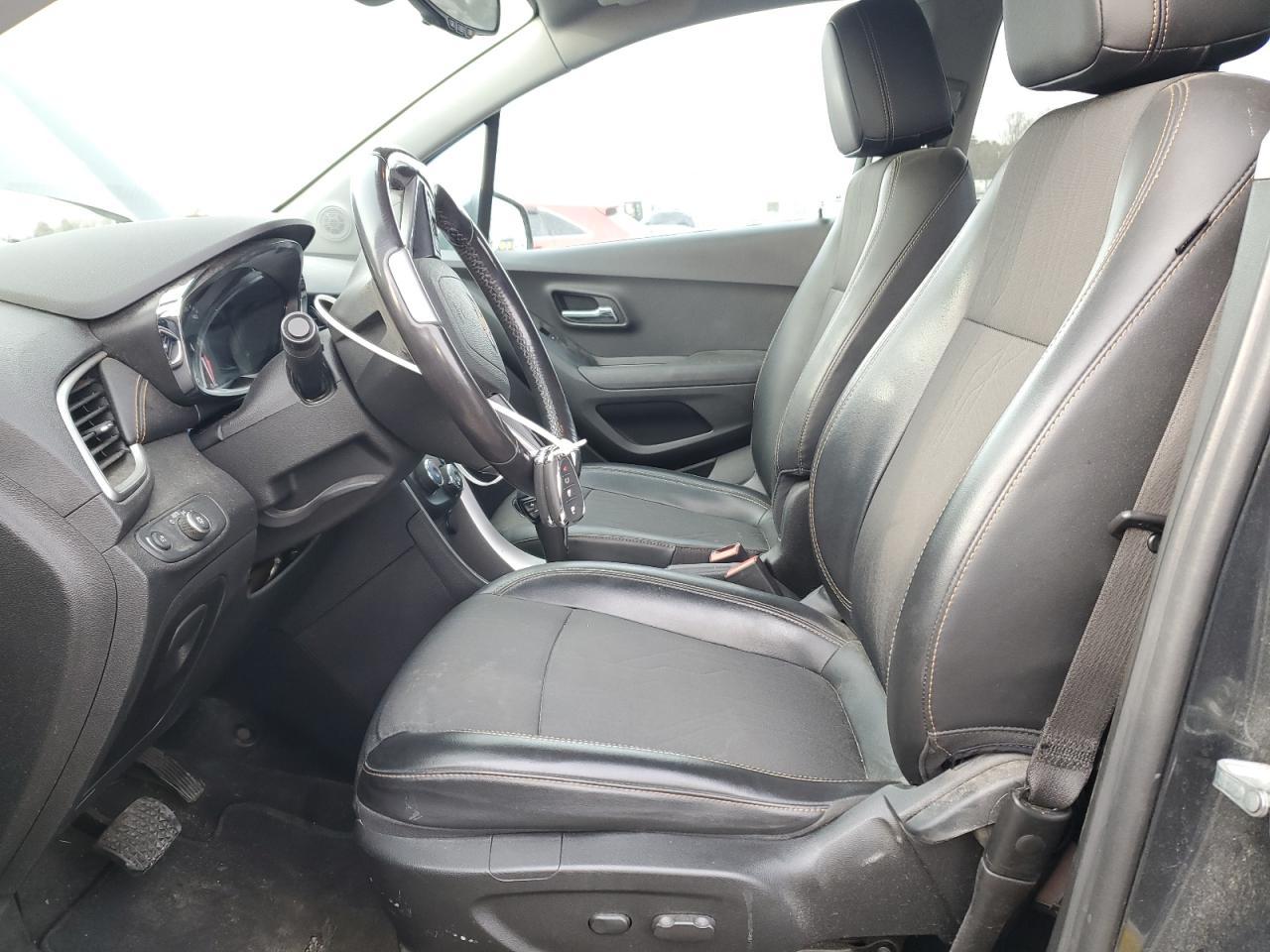 2019 CHEVROLET TRAX 1LT - Image 7