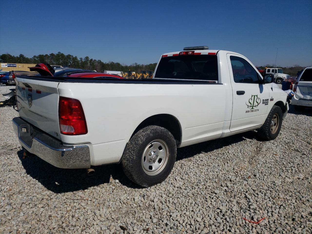 2019 RAM 1500 CLASS - Image 3