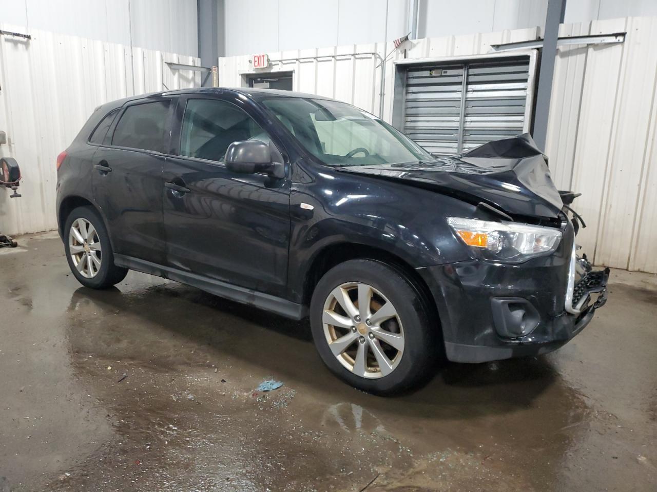 2015 MITSUBISHI OUTLANDER - Фото 4