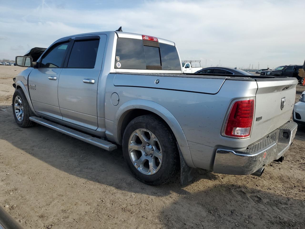 2015 RAM 1500 LARAM - Image 2