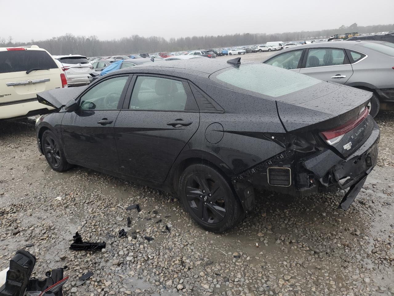 2022 HYUNDAI ELANTRA SE - Фото 2