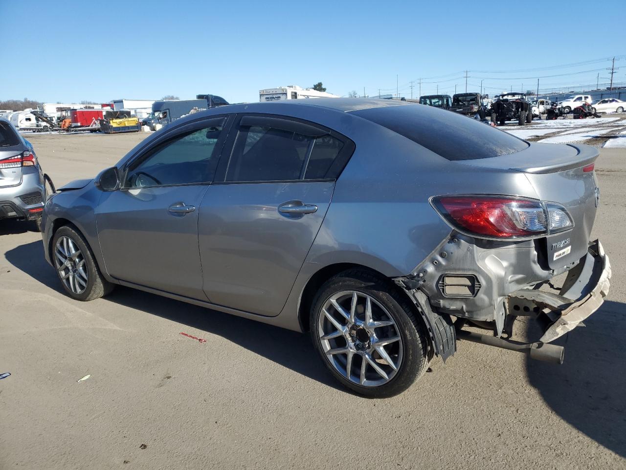 2010 MAZDA 3 S - Фото 2