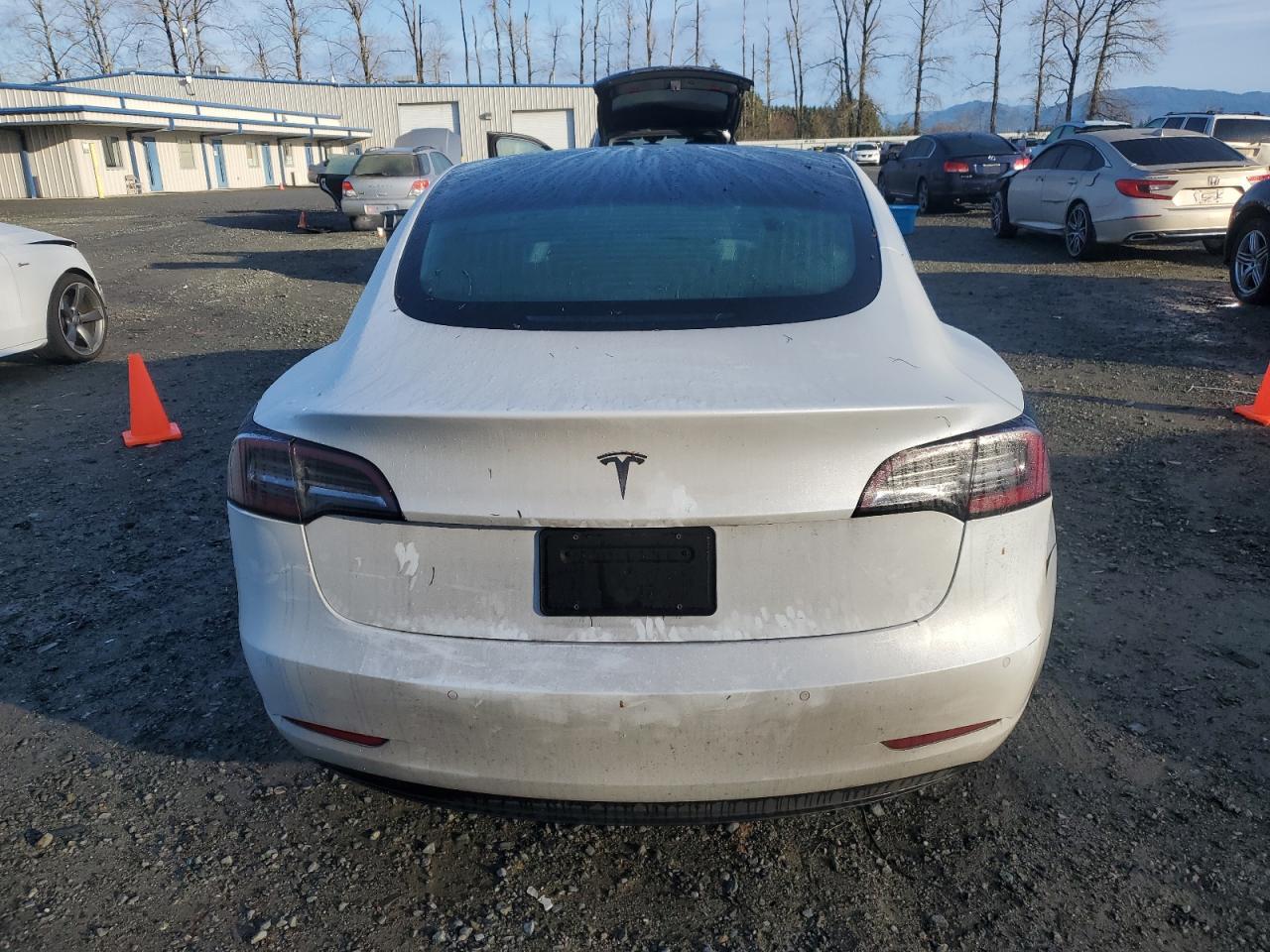 2019 TESLA MODEL 3 - Image 6