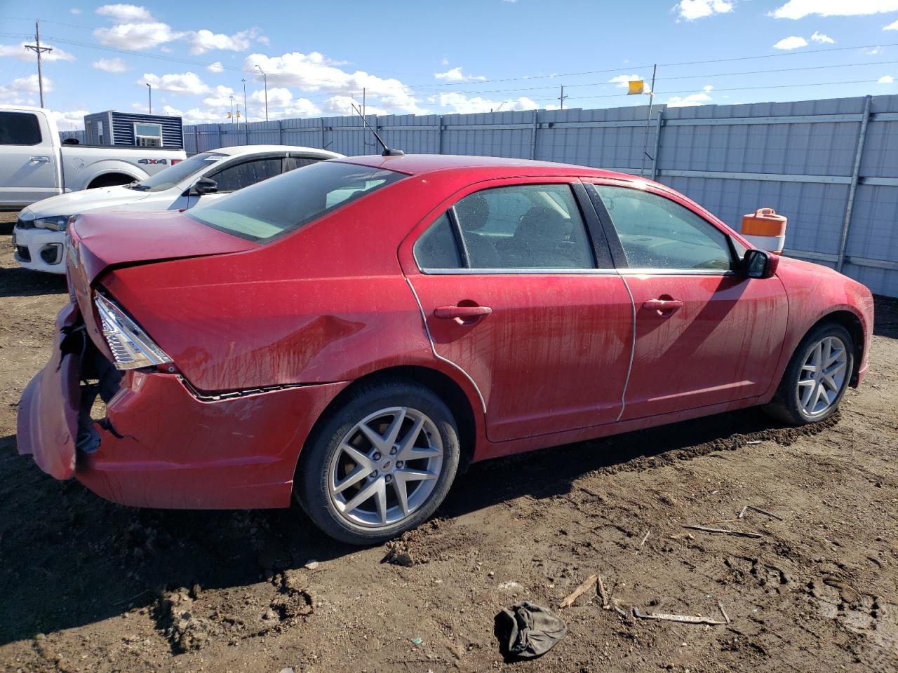 2011 FORD FUSION SEL - Image 3