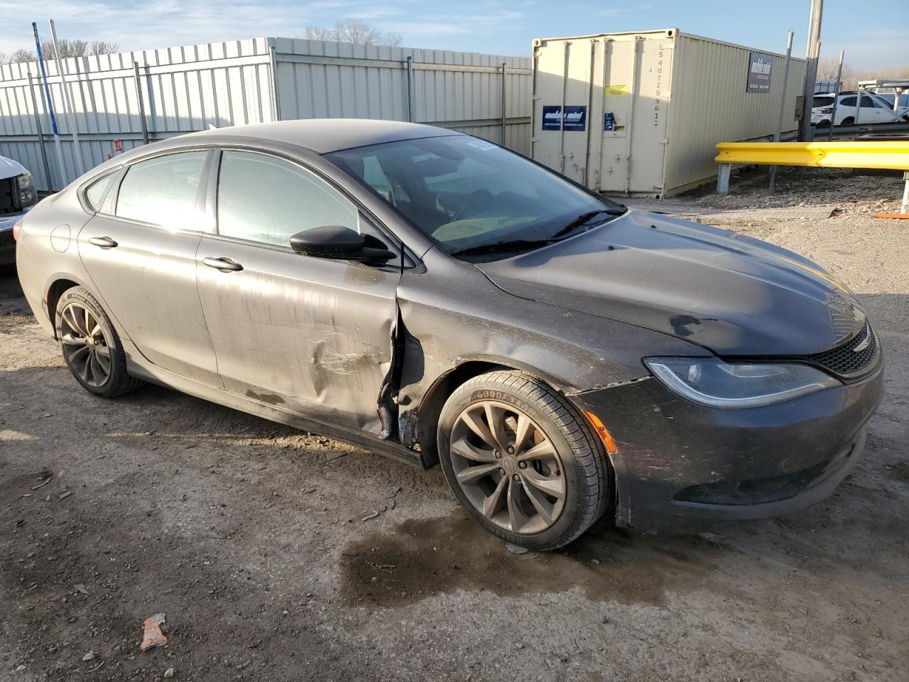 2015 CHRYSLER 200 S - Фото 4