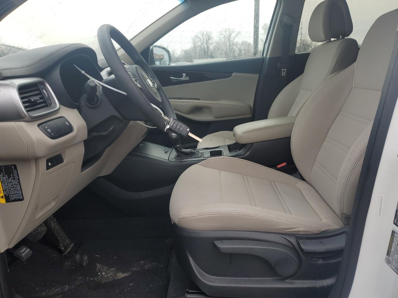 2016 KIA SORENTO LX - Image 7