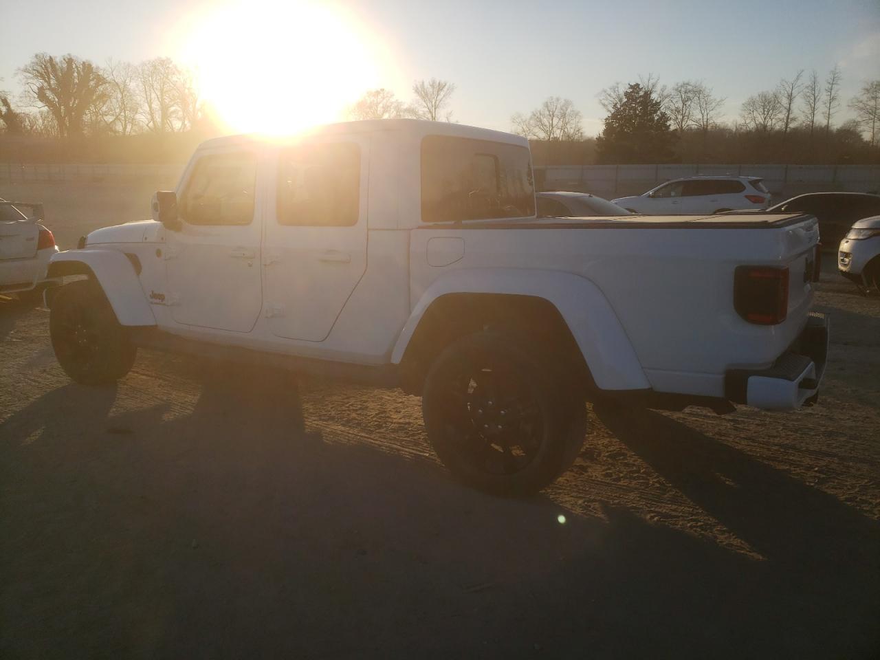 2021 JEEP GLADIATOR - Image 2