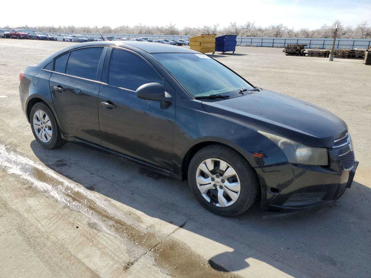 2014 CHEVROLET CRUZE LS - Image 4