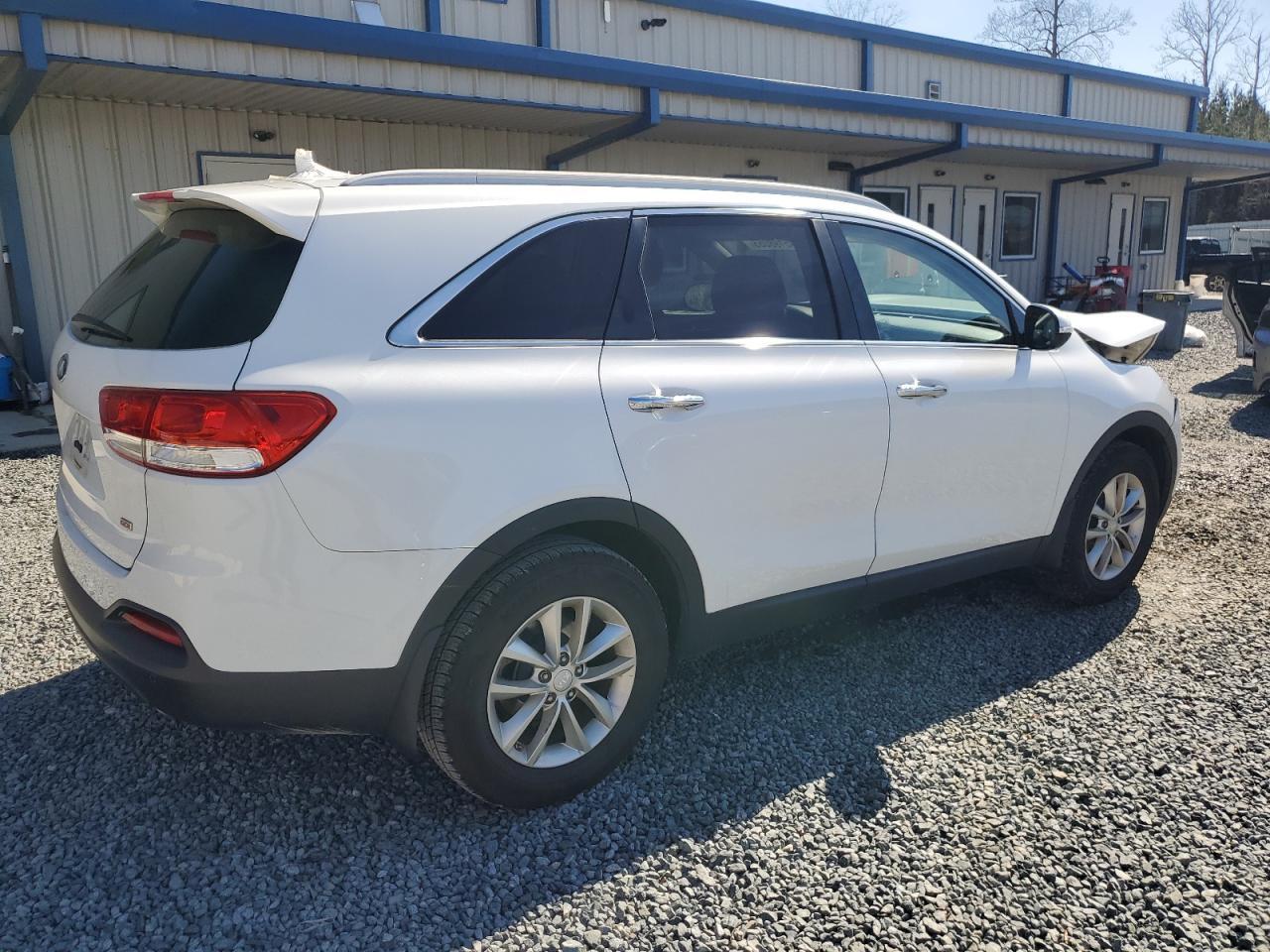 2016 KIA SORENTO LX - Image 3