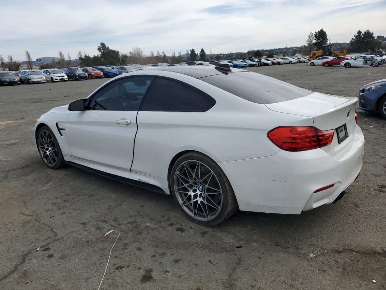 2016 BMW M4 - Image 2