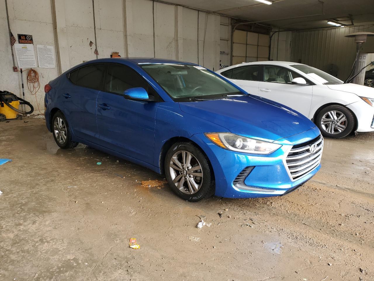 2017 HYUNDAI ELANTRA SE - Фото 4