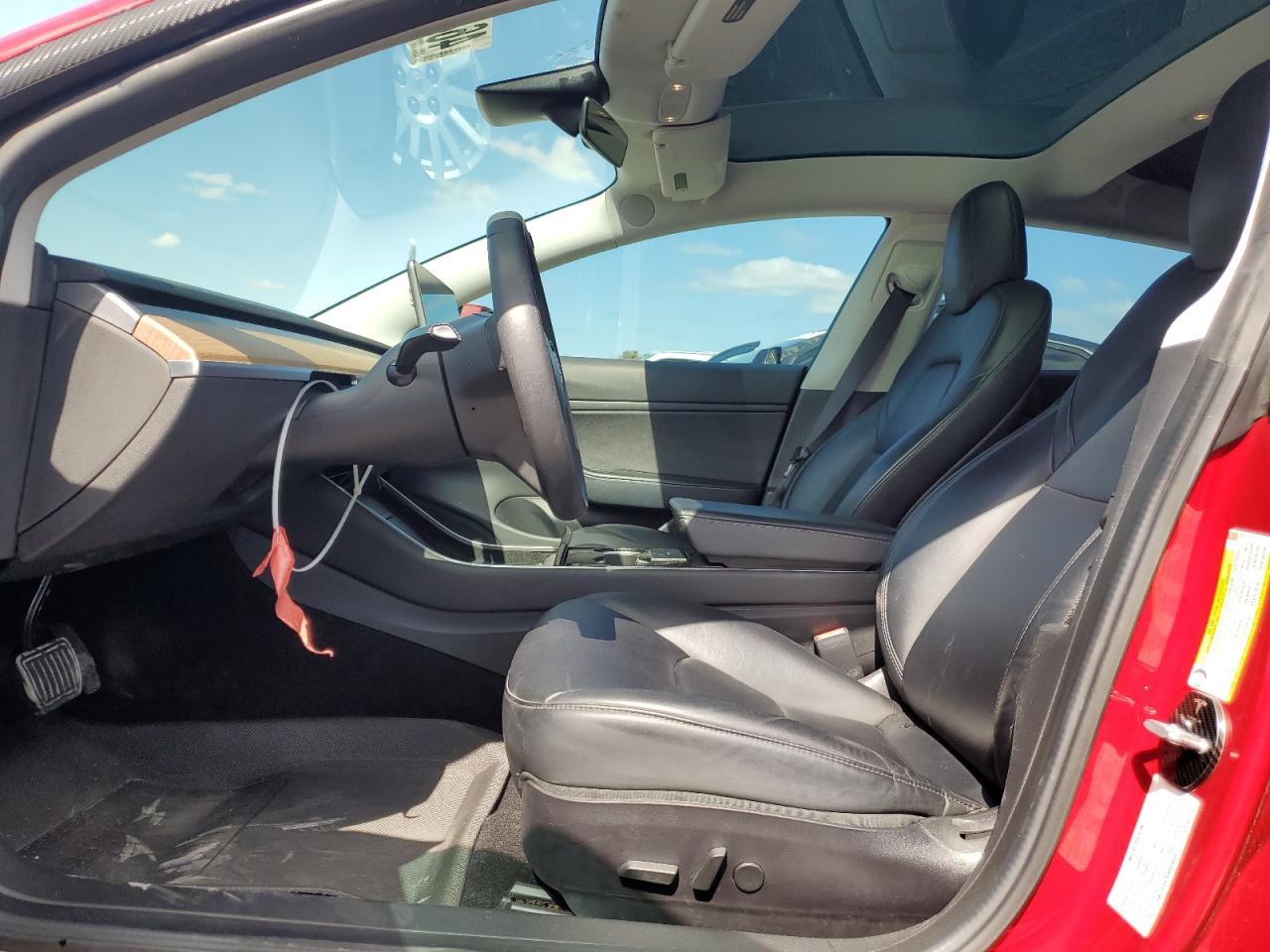 2019 TESLA MODEL 3 - Фото 7