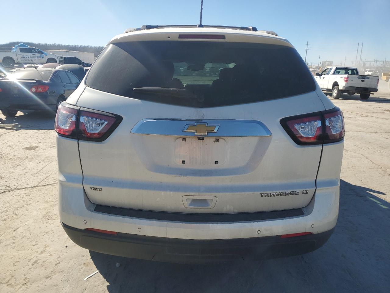 2014 CHEVROLET TRAVERSE L - Image 6