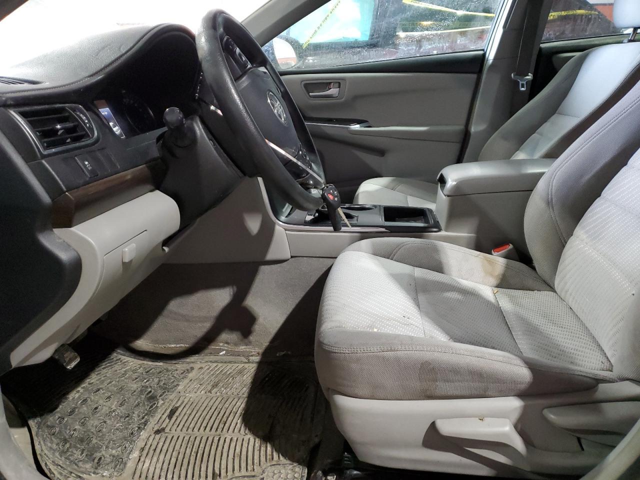 2016 TOYOTA CAMRY LE - Image 7