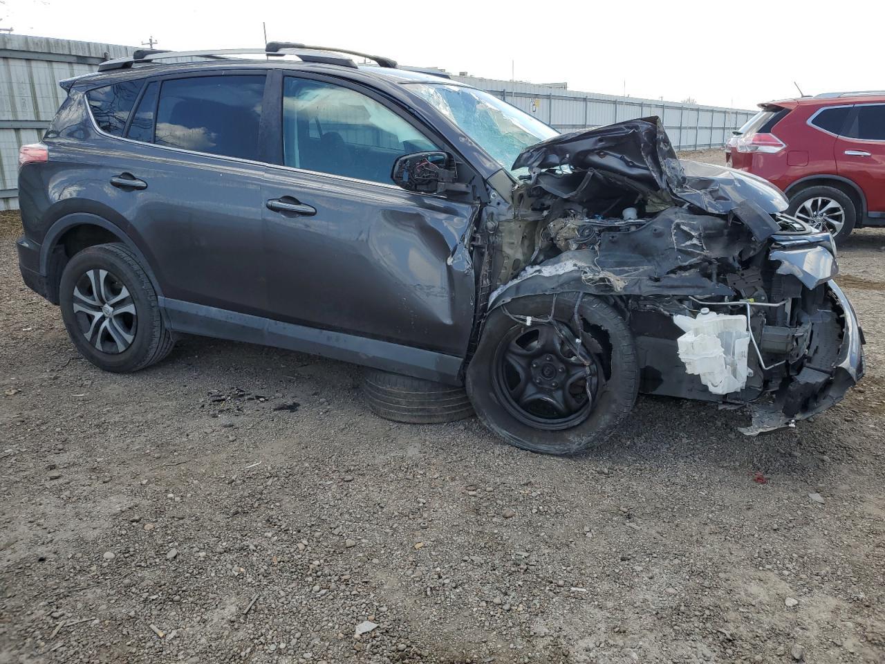 2017 TOYOTA RAV4 LE - Фото 4