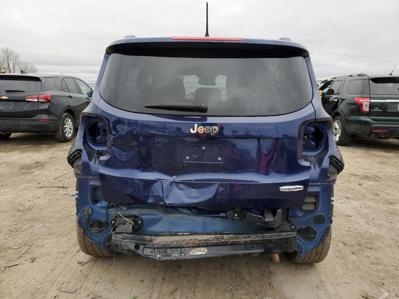 2016 JEEP RENEGADE L - Image 6