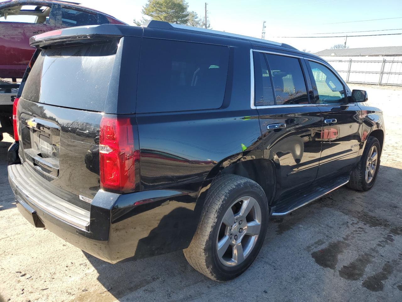 2017 CHEVROLET TAHOE K150 - Фото 3