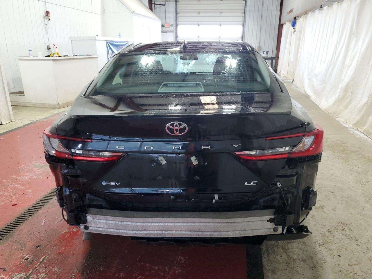 2025 TOYOTA CAMRY XSE - Image 6