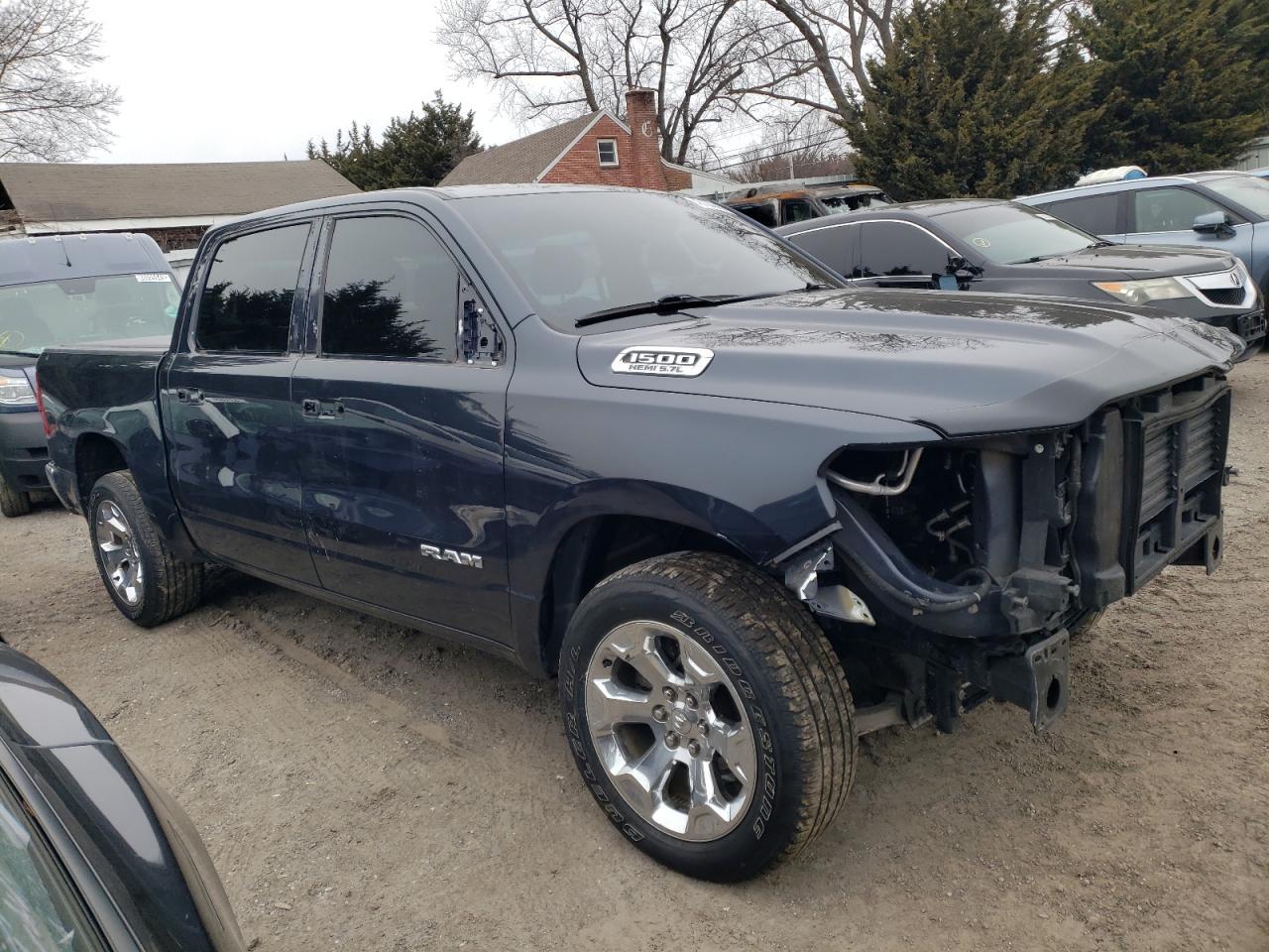 2019 RAM 1500 BIG H - Фото 4