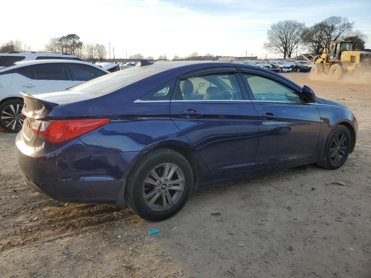 2013 HYUNDAI SONATA GLS - Фото 3