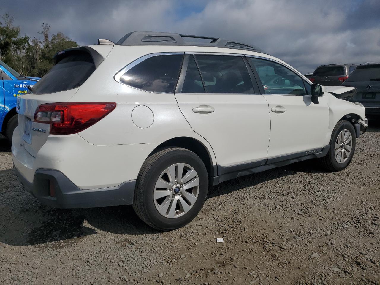 2018 SUBARU OUTBACK 2. - Image 3