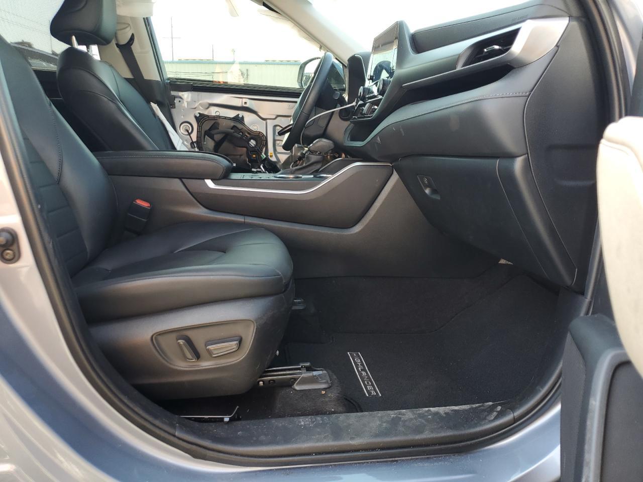 2024 TOYOTA HIGHLANDER - Image 7