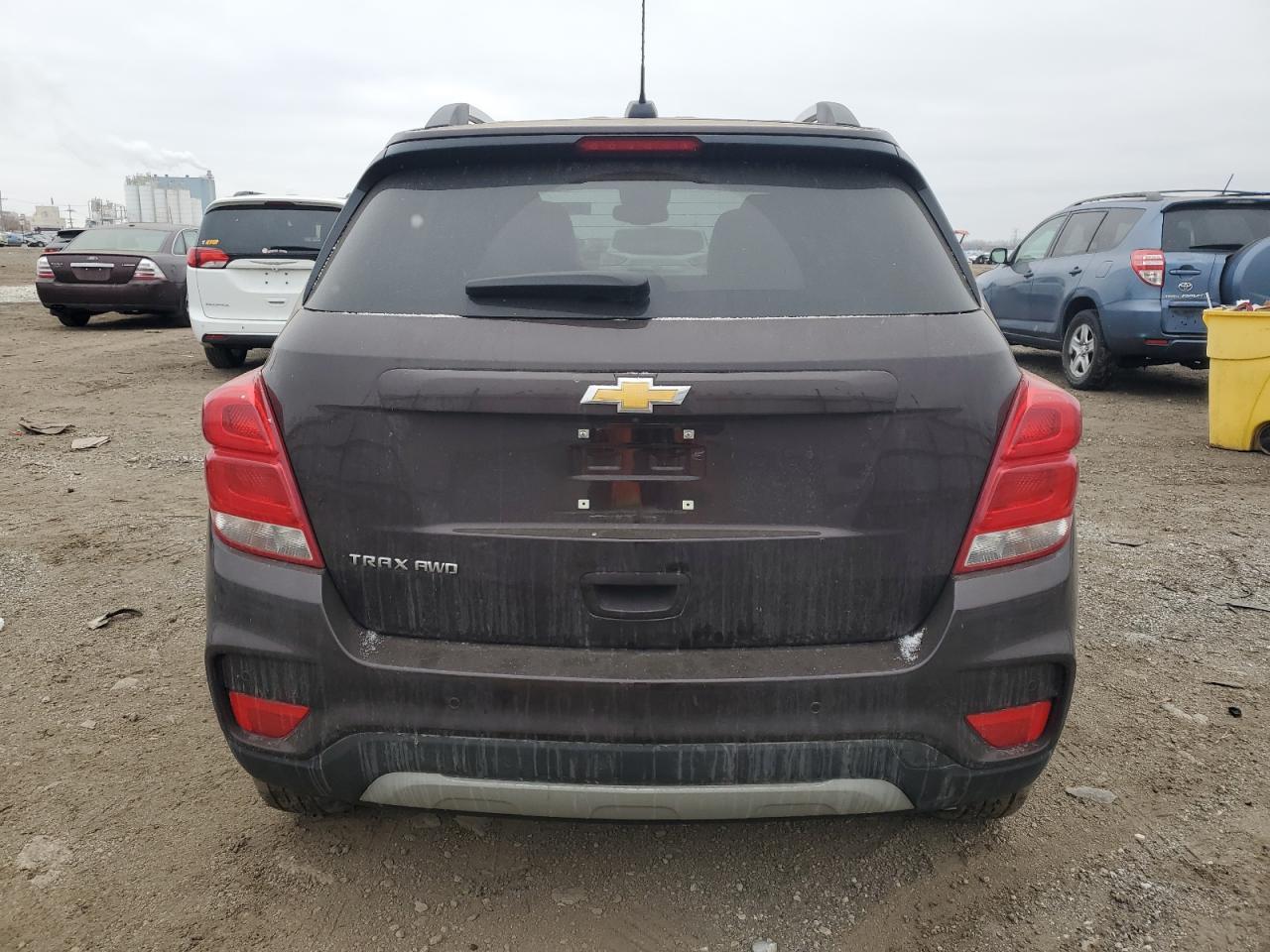 2021 CHEVROLET TRAX 1LT - Image 6