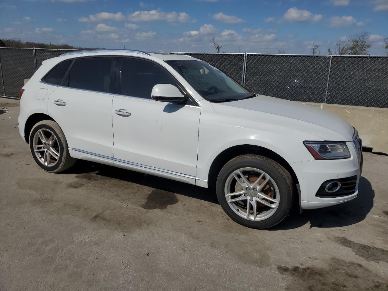 2016 AUDI Q5 PREMIUM - Image 4