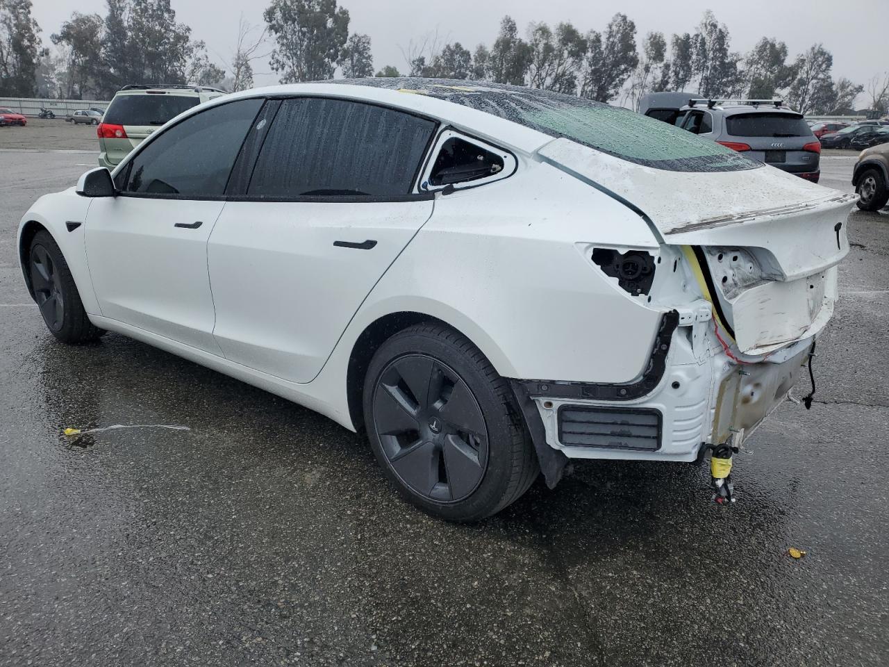 2023 TESLA MODEL 3 - Image 2